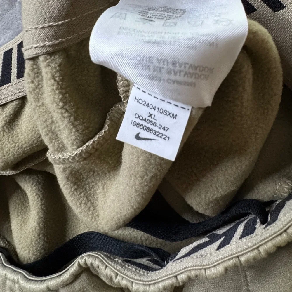 Nike therma fit